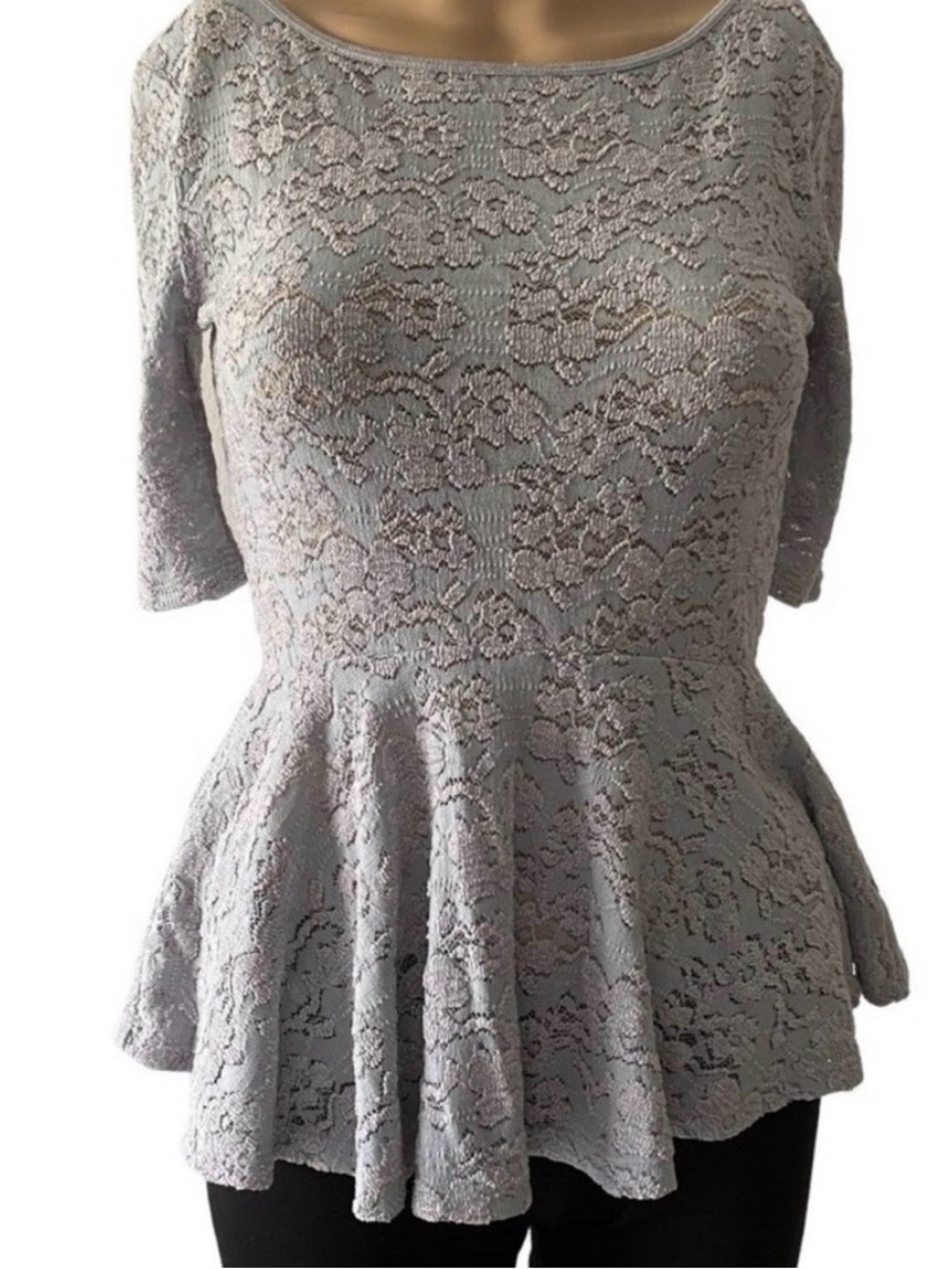 Free People Lace Gray Peplum Blouse. 3/4 Sleeves.  Size L